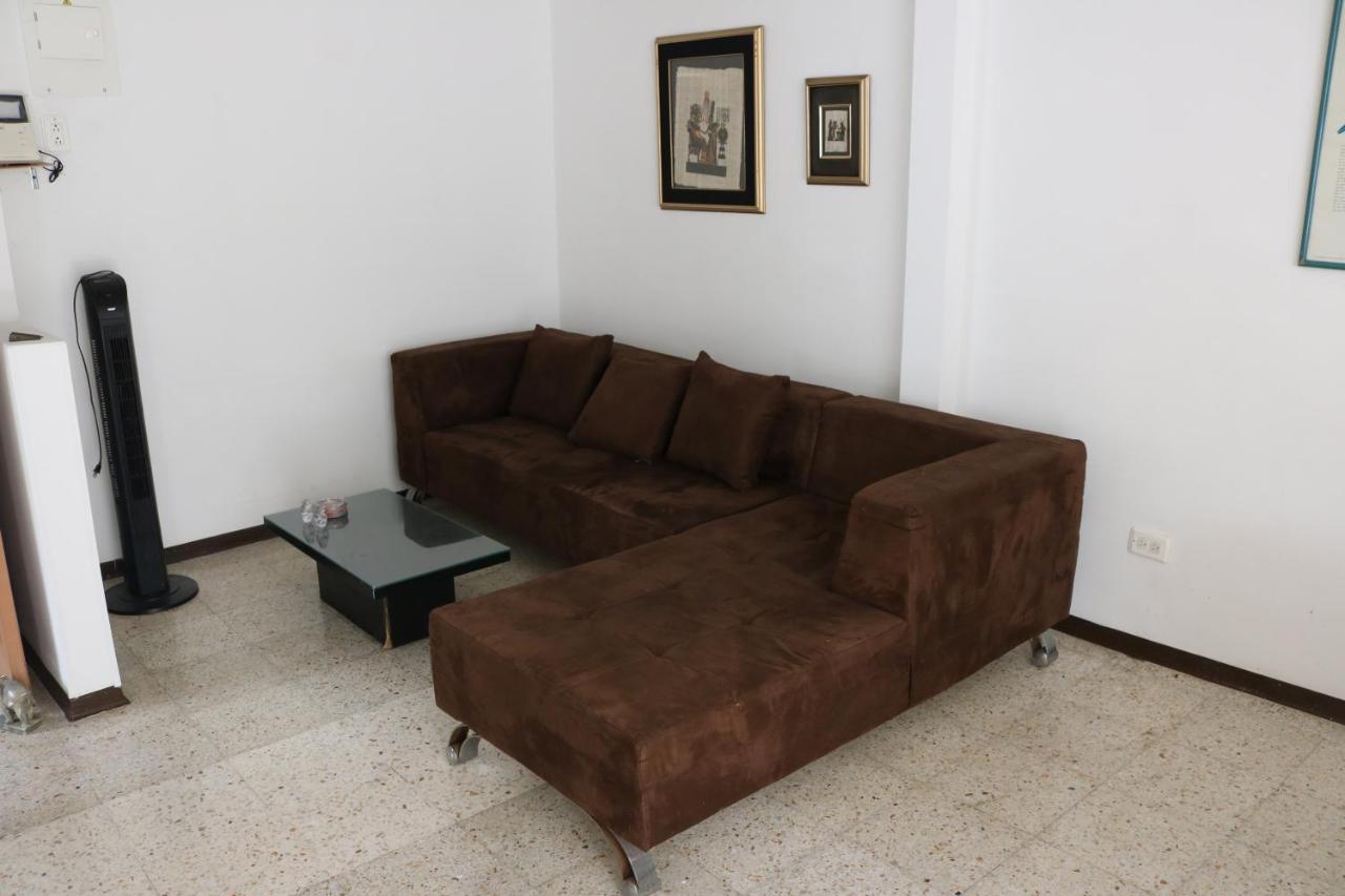 Apartamentos Limonar Кали Екстериор снимка